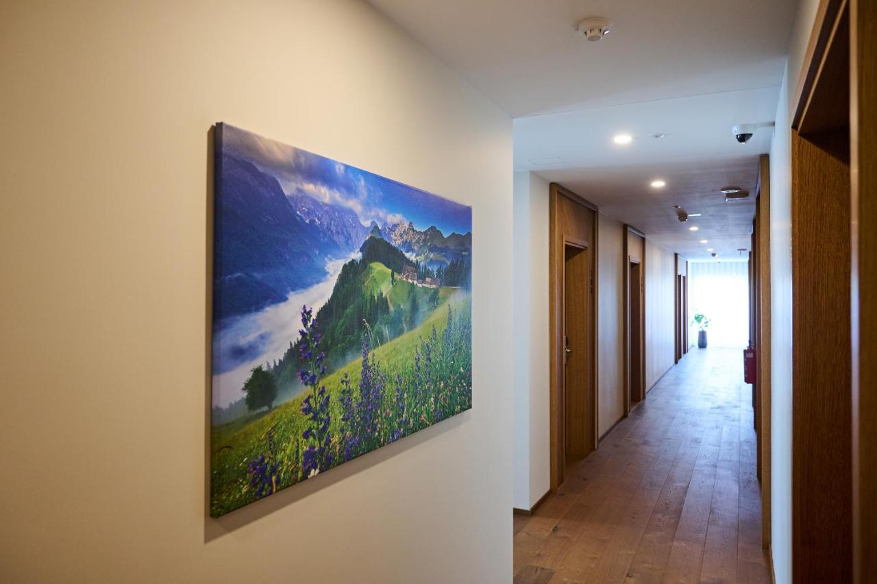 Hisa Ancka, Sencur - 3 Min To The Airport Hotel ภายนอก รูปภาพ
